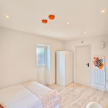 Morden Stratford Studio 1 Hotel London Eksteriør billede